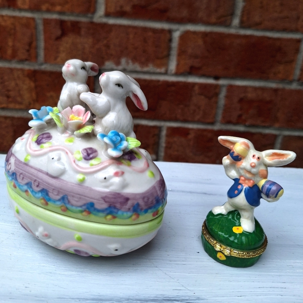 Vintage Easter Bunny Gifts Egg Box Set of 2 Bunnies Rabbit Decor Art Decor